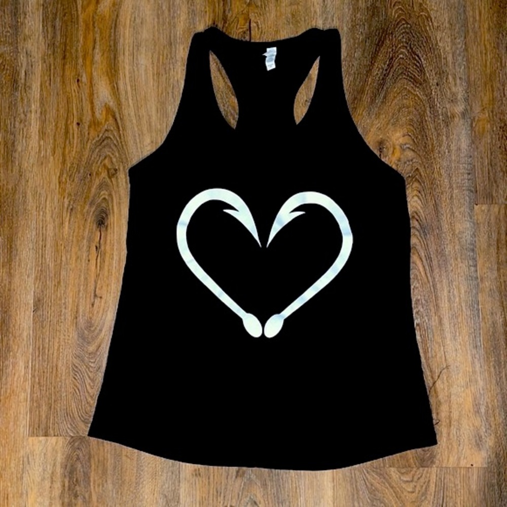 New “Heart Fishing Hook” Tank